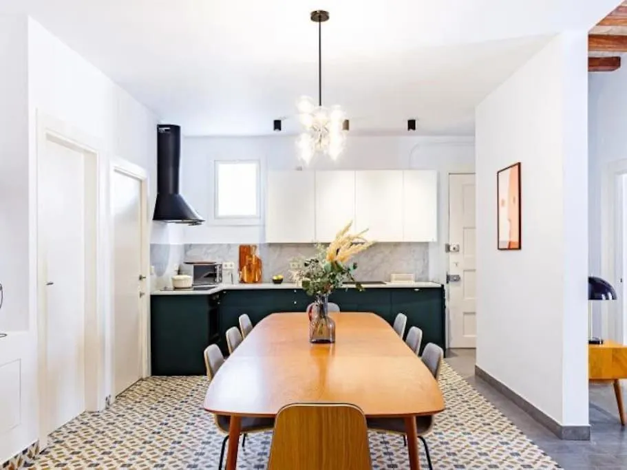 ברצלונה Spacious Apartment In The Gothic