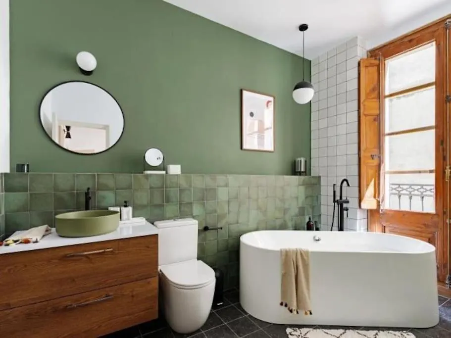 Spacious Apartment In The Gothic Barcelona